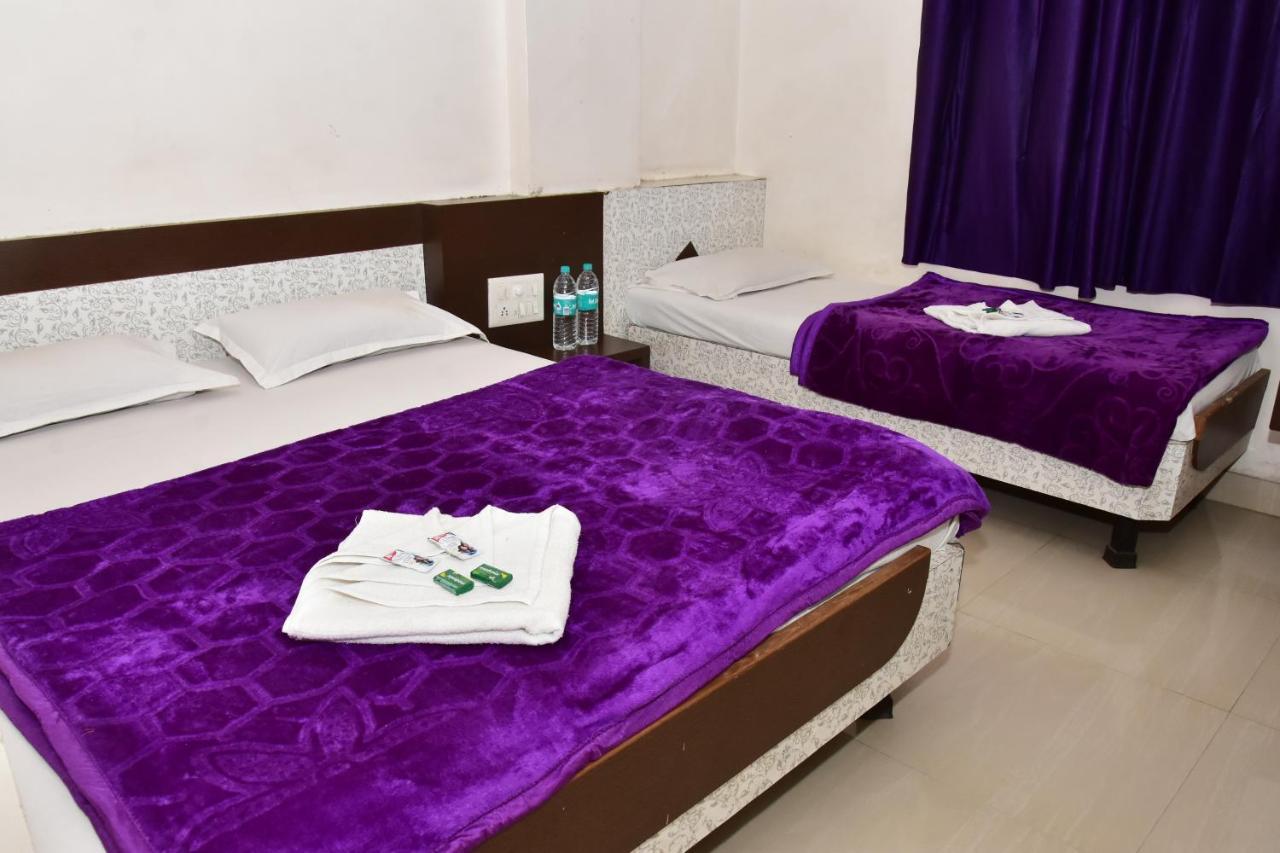 Hotel Temple Sai Shirdi Exterior foto